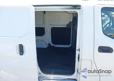 2017 Nissan Nv200 Sv z USA, uszkodzony, nr VIN 3N6CM0KN9HK707058